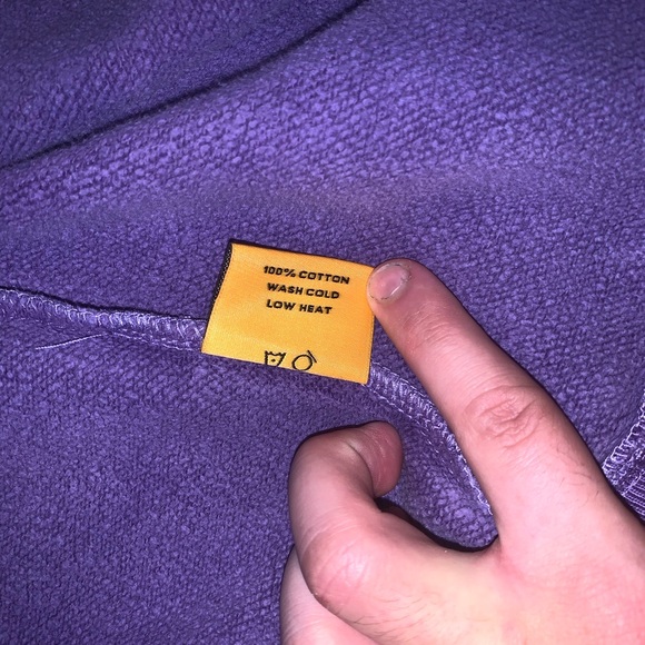 Gallery dept zip up hoodie - ART on display by JOSUÉ THOMAS - Picture 7 of 10